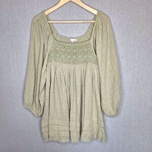 💙 Olivaceous Crochet Babydoll Cotton Top Size M Cottage Prairie Boho Relaxed Fi